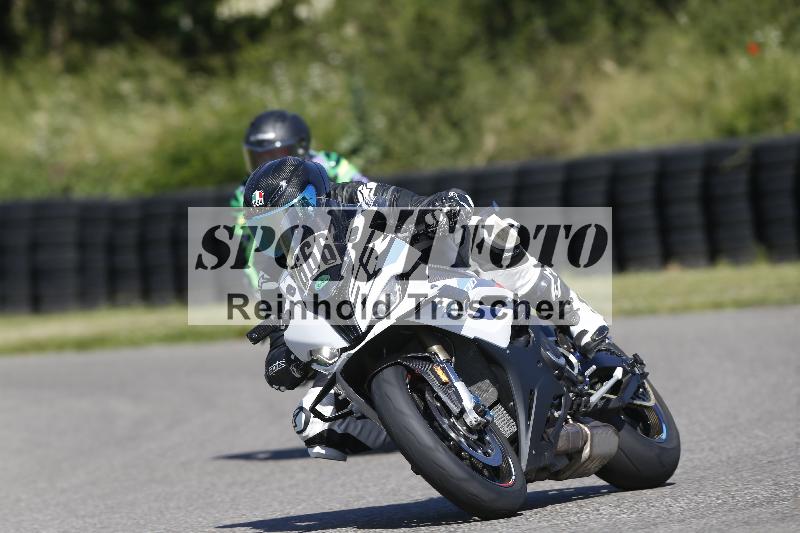 /Archiv-2025/16 16.05.2025 PROMAX ADR/Gruppe gruen/666